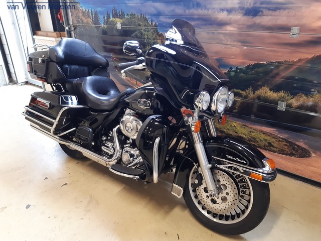 harley-davidson - electra-glide-ultra-classic-flhtcui
