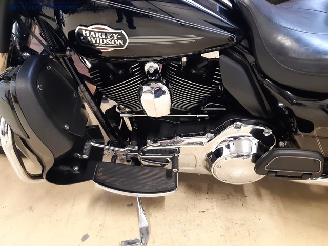 harley-davidson - electra-glide-ultra-classic-flhtcui