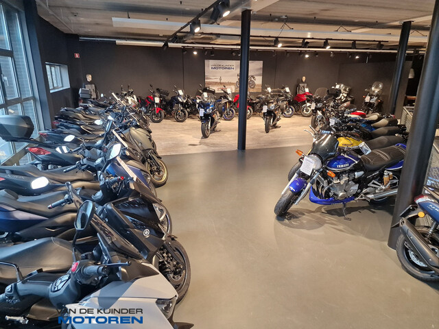 honda - x-adv