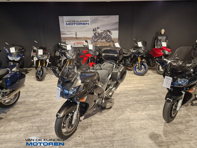 honda - x-adv