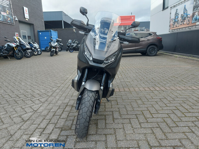 honda - x-adv