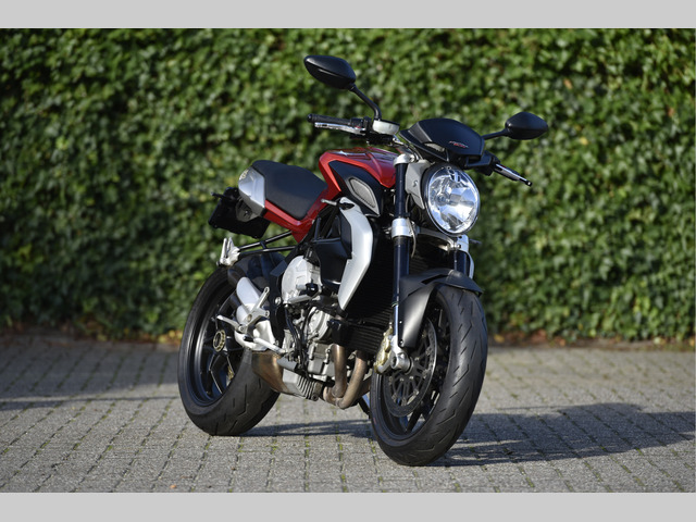 mv-agusta - brutale-800