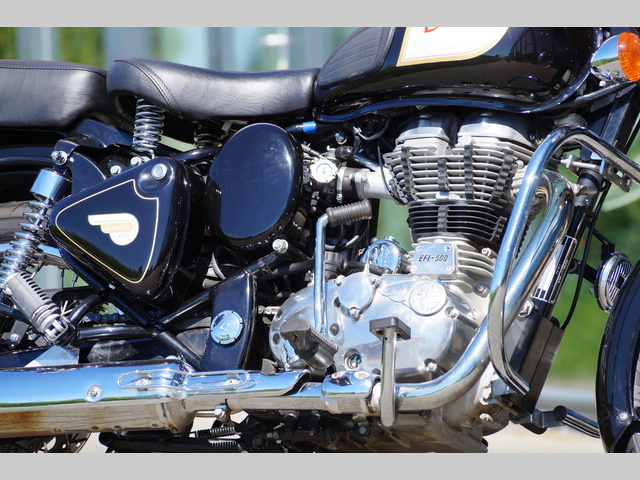 royal-enfield - classic-500
