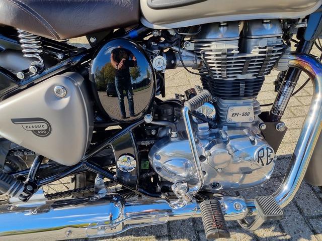 royal-enfield - classic-500